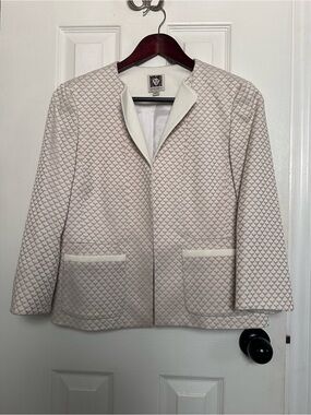 Anne Klein Cream Quilted Open-Front Blazer